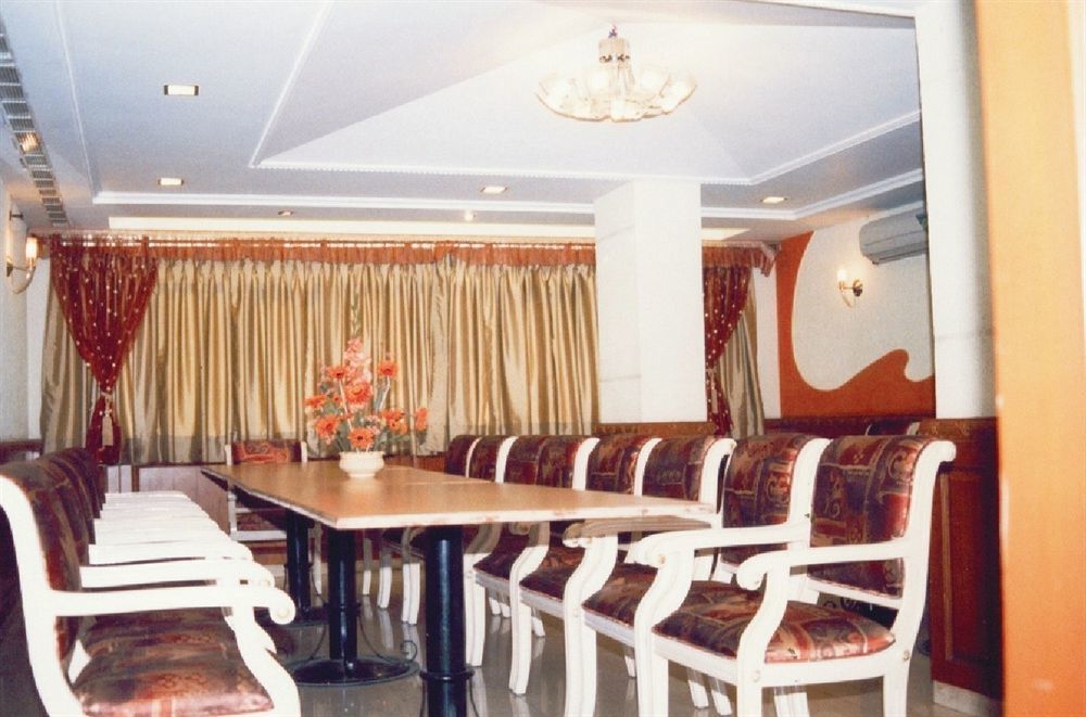 Hotel Tara International Haïdarabad Extérieur photo
